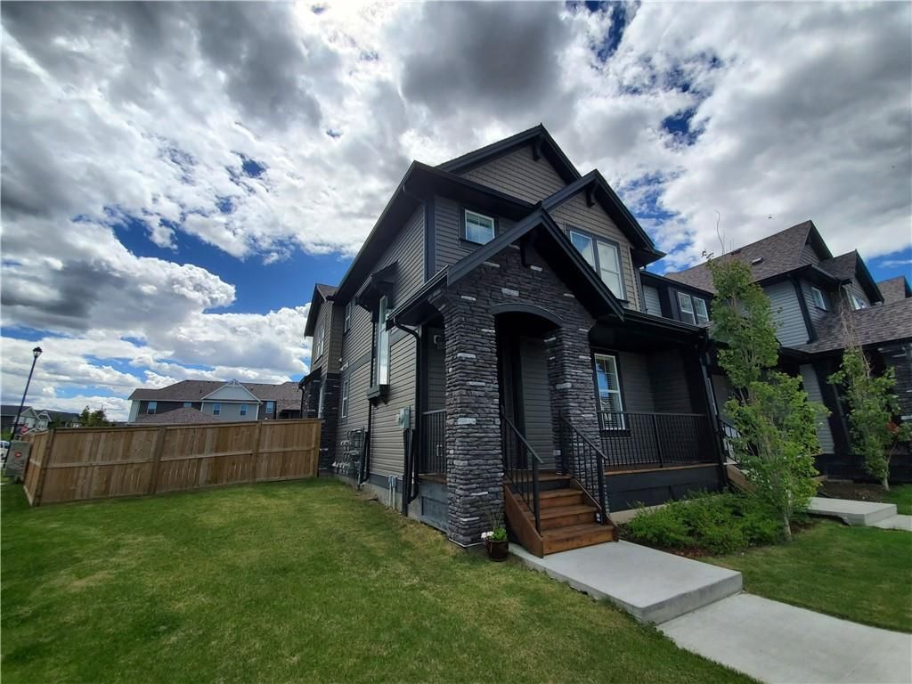 I have sold a property at 118 WILLIAMSTOWN PARK NW in Airdrie

